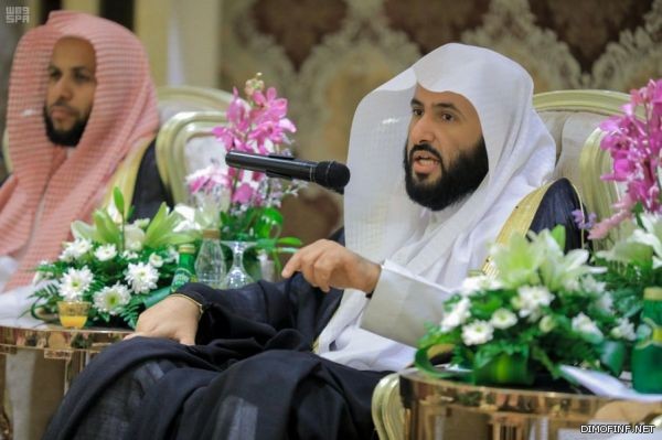 وزير العدل يعلن إعادة تنظيم الدوائر الجزائية لتيسير الإجراءات