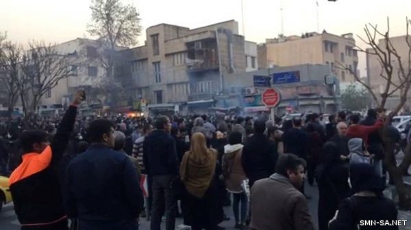 فضائح وبذخ رموز النظام الإيراني تُفجِّر ثورة غضب على مواقع التواصل