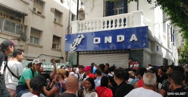 وفاة خمسة أشخاص في تدافع خلال حفل لنجم الراب سولكينغ بالجزائر