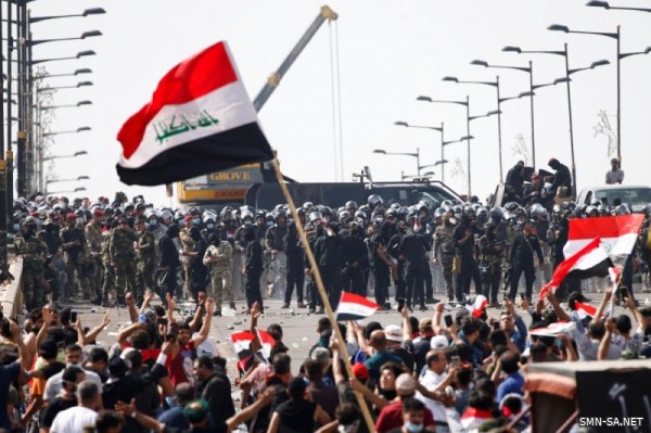 القوات العراقية تفرق متظاهرين حاولوا السيطرة على ميناء “أم قصر”