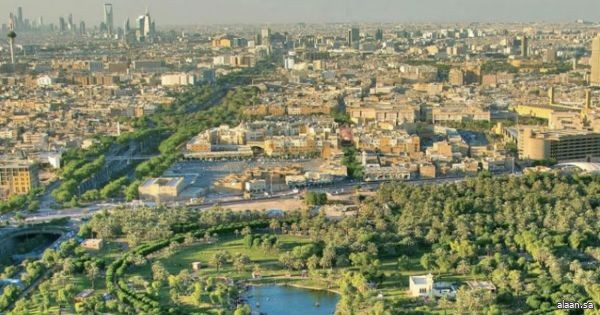 "عطاء وطن وزراعة قيم" .. "الرياض الخضراء" يُشجِّر شعيب غذوانة بمناسبة اليوم السعودي والعالمي للتطوع