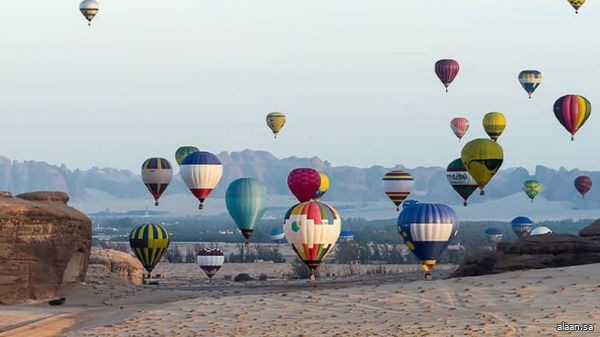 مهرجان سماء العلا 2024  .. تجارب تُوقظ الحواس