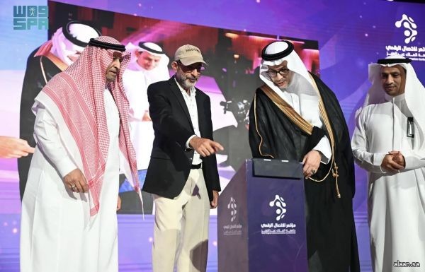 برعاية نائب أمير منطقة مكة المكرمة.. انطلاق أعمال "مؤتمر الاتصال الرقمي"