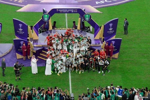 تتويج الأهلي السعودي بكأس دوري أبطال آسيا للنخبة 2024-2025 تتويج الأهلي السعودي بكأس دوري أبطال آسيا للنخبة 2024-2025