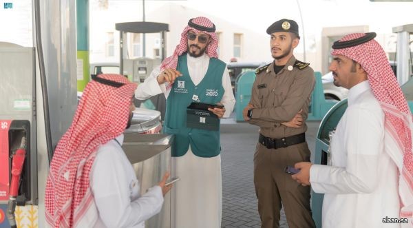 انطلاق الحملة الرقابية الشاملة العاشرة على محطات الوقود ومراكز الخدمة في 23 مدينة ومحافظة على مستوى المملكة انطلاق الحملة الرقابية الشاملة العاشرة على محطات الوقود ومراكز الخدمة في 23 مدينة ومحافظة على مستوى المملكة