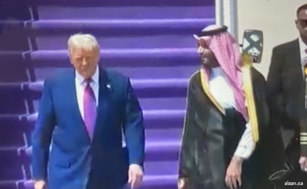 نائب رئيس المجلس الأمريكي العربي: زيارة الرئيس الأمريكي للمملكة تجسد إدراكًا عميقًا لدورها المحوري في العالم الإسلامي والمنطقة نائب رئيس المجلس الأمريكي العربي: زيارة الرئيس الأمريكي للمملكة تجسد إدراكًا عميقًا لدورها المحوري في العالم الإسلامي والمنطقة