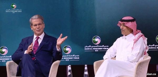 وزير المالية ووزير الخزانة الأمريكي يؤكدان أهمية تعزيز الشراكة الاقتصادية بين البلدين الصديقين وزير المالية ووزير الخزانة الأمريكي يؤكدان أهمية تعزيز الشراكة الاقتصادية بين البلدين الصديقين