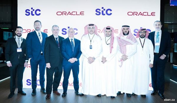 لدعم التحول الرقمي في المملكة .. شراكة إستراتيجية بين مجموعة stc وأوراكل بقيمة تجاوزت ملياري ريال