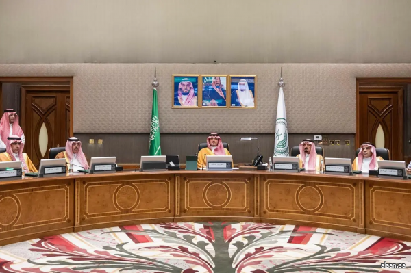 سمو وزير الداخلية يلتقي القيادات الأمنية والعسكرية للقطاعات المشاركة في مهمة حج هذا العام