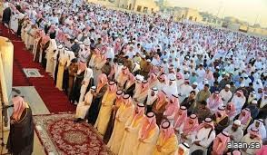 المصلون يؤدون صلاة عيد الأضحى في مختلف أنحاء المملكة