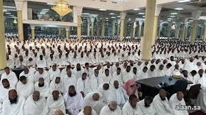 حجاج بيت الله الحرام يؤدون الصلوات في مسجد الخيف وسط أجواء إيمانية وخدمات متكاملة حجاج بيت الله الحرام يؤدون الصلوات في مسجد الخيف وسط أجواء إيمانية وخدمات متكاملة