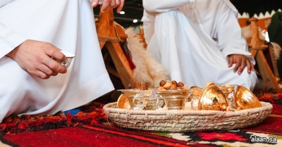 الخُلِّيف" أبرز عادات المجتمع السعودي الذين لم يذهبوا للحج الخُلِّيف" أبرز عادات المجتمع السعودي الذين لم يذهبوا للحج