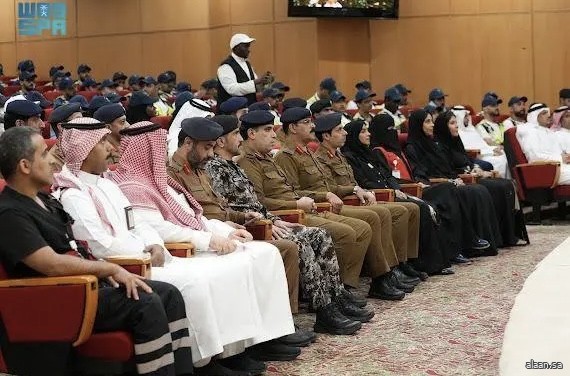 مدير عام الدفاع المدني يشهد اختتام الأعمال التطوعية لحج هذا العام 1446هـ