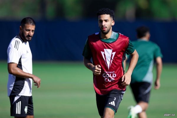 الأخضر يعاود تدريباته بعد الفوز على هاييتي ضمن بطولة الكأس الذهبية الأخضر يعاود تدريباته بعد الفوز على هاييتي ضمن بطولة الكأس الذهبية