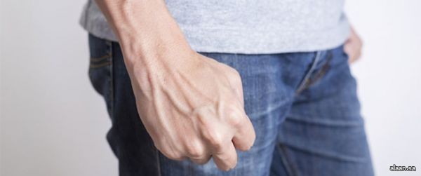 عُروق اليد الزرقاء تكشف أسرار صحتك .. عُروق اليد الزرقاء تكشف أسرار صحتك ..