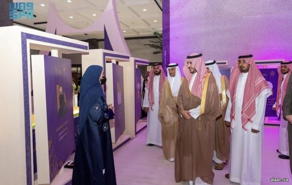 جائزة الجوف للتميز والإبداع .. مسابقة تحتفي بالمبدعين كل عام جائزة الجوف للتميز والإبداع .. مسابقة تحتفي بالمبدعين كل عام