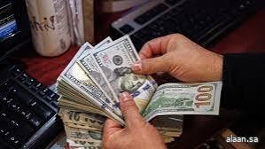 الدولار يهبط ويقترب من أدنى مستوى في عدة أعوام الدولار يهبط ويقترب من أدنى مستوى في عدة أعوام