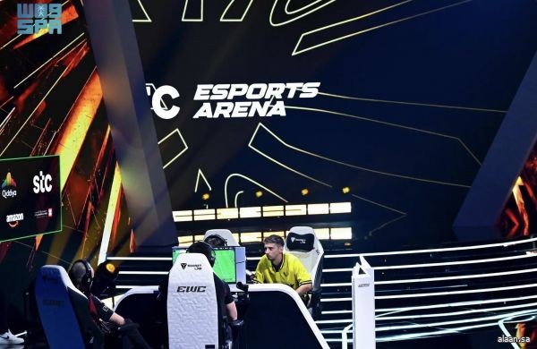 كأس العالم للرياضات الإلكترونية: 8 لاعبين يتأهلون لدور الـ16 من بطولة "EA FC 25"