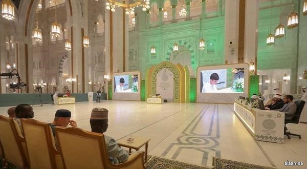 مشاركون في مسابقة الملك عبدالعزيز الدولية لحفظ القرآن : عالمية ووسام شرف تجمع حَفَظة كتاب الله من مختلف القارات
