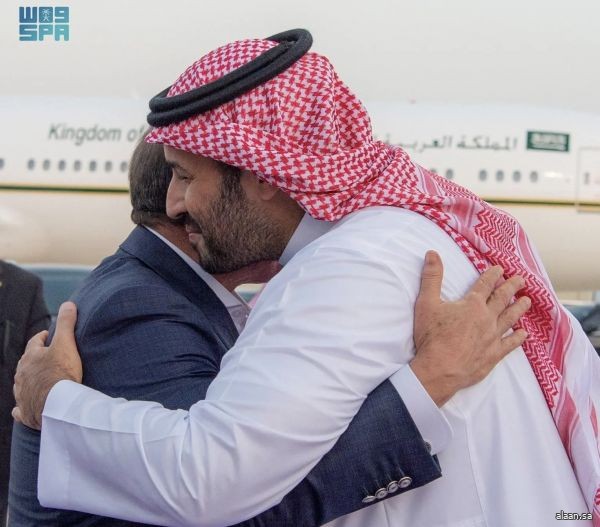 رئيس مصر يغادر نيوم وسمو ولي العهد في مقدمة مودعيه