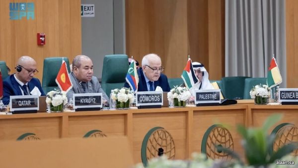 الممثل الدائم لفلسطين: الجانب الفلسطيني قدّم خططًا ومقترحات لتسهيل التوصل إلى اتفاق لإنهاء الحرب