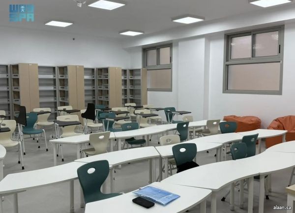 عودة الطلاب والطالبات إلى مقاعد الدراسة غدًا في منطقتي مكة المكرمة والمدينة المنورة عودة الطلاب والطالبات إلى مقاعد الدراسة غدًا في منطقتي مكة المكرمة والمدينة المنورة