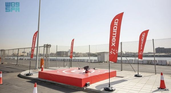 "نائب وزير النقل" يرعى تنفيذ تجربة توصيل الطرود عبر الطائرات بدون طيار