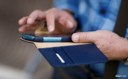 اليابان تكشف عن عملية احتيال جديدة بالهواتف الذكية تستهدف كبار السن اليابان تكشف عن عملية احتيال جديدة بالهواتف الذكية تستهدف كبار السن