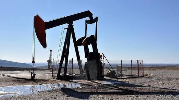 النفط مستقر مع ترقب المستثمرين تأثير استهداف منشآت طاقة روسية النفط مستقر مع ترقب المستثمرين تأثير استهداف منشآت طاقة روسية