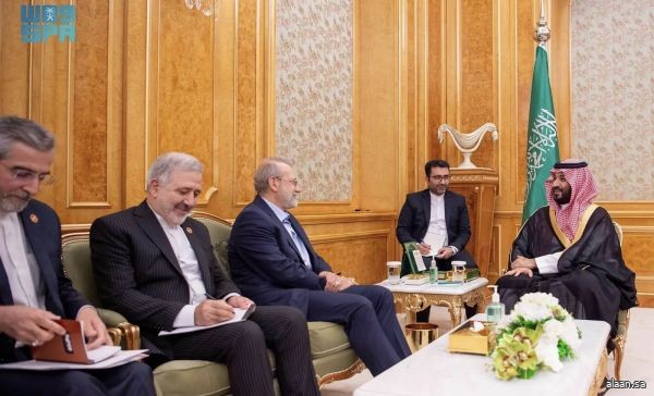سموُّ ولي العهد يستقبل الأمين العام للمجلس الأعلى للأمن القومي الإيراني