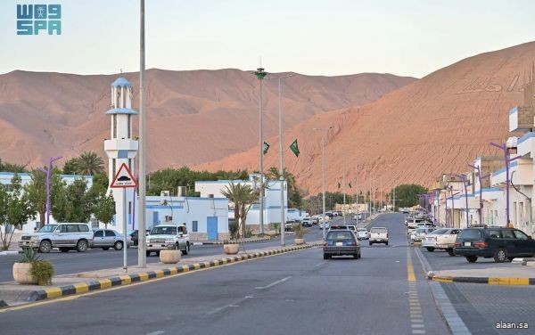 محافظة حقل تتوشح باللون الأخضر استعدادًا لليوم الوطني الـ95 للمملكة