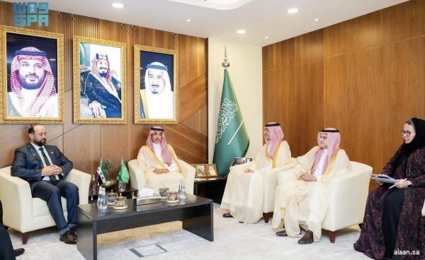 وزير الإعلام يستقبل نظيره السوري ويبحث معه أوجه التعاون الإعلامي بين البلدين