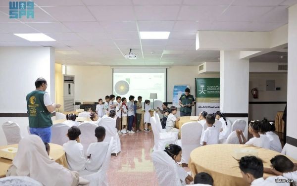 مركز الملك سلمان للإغاثة يختتم المشروع التطوعي العام للدعم النفسي للمرأة والطفل في محافظة عدن