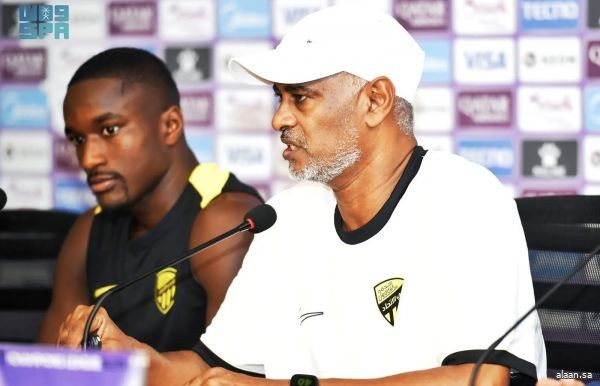 المدير الفني لفريق الاتحاد يؤكد جاهزية فريقه لمواجهة شباب الأهلي الإماراتي