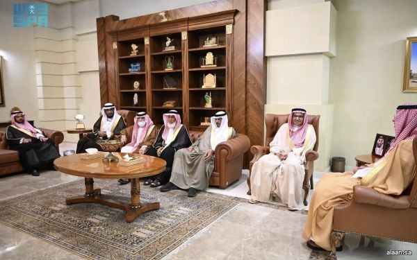 سموُّ محافظ جدة يستقبل شيوخ القبائل والمعرّفين بالمحافظة