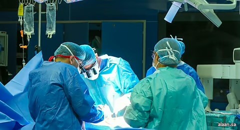 "التخصصي" بجدة ينجح في تطبيق تقنية حديثة لعلاج سرطان الكبد