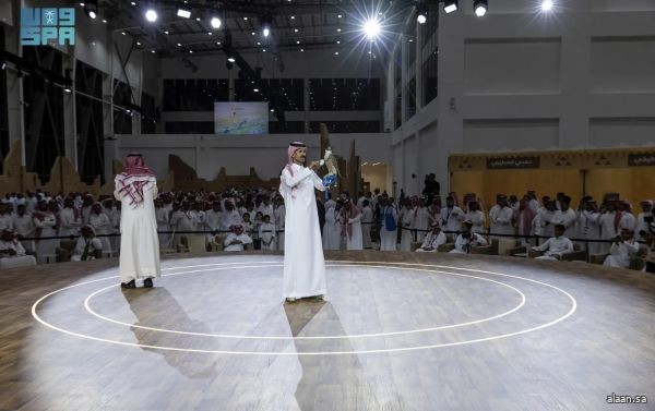 بيع 3 صقور بقيمة تقارب مليون ريال ضمن فعاليات معرض الصقور والصيد السعودي الدولي 2025