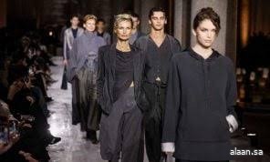 باريس .. ماتيو بلازي يُحدِّث تصاميم شانيل بعرض أزياء مسائي في أسبوع الموضة