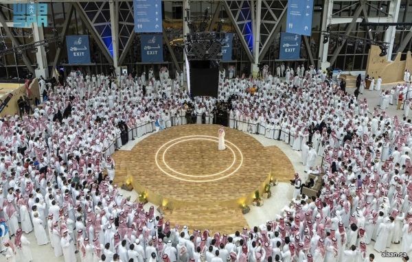 بَيع 3 صقور بـ(428) ألف ريال في معرض الصقور والصيد السعودي الدولي 2025