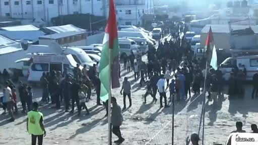 بدء تسليم الأسرى في غزة إلى اللجنة الدولية للصليب الأحمر