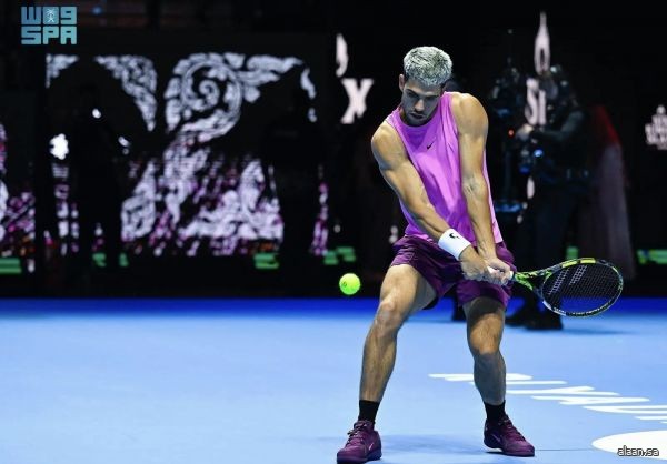 ألكاراز وسينر وجهًا لوجه في بطولة التنس الدولية "Six Kings Slam الرياض 2025"