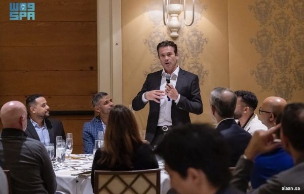 السواحه يجتمع بعدد من المستثمرين في الولايات المتحدة لتعزيز الشراكات ودعم الاستثمارات التقنية في المملكة