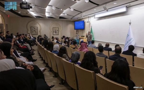 السواحه يلتقي الطلاب السعوديين المبتعثين في الولايات المتحدة ويؤكد دورهم في مواصلة مسيرة التقدم والابتكار