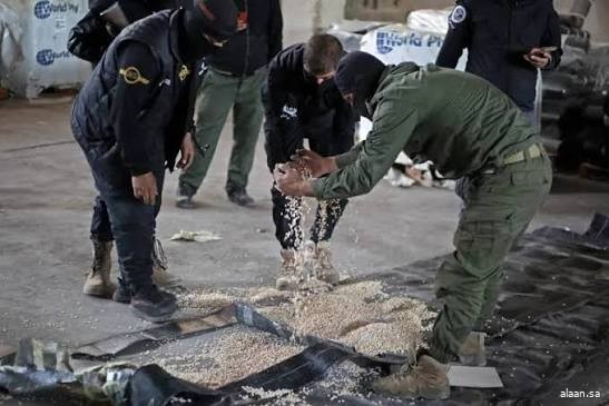 سوريا .. ضبط 12 مليون حبة كبتاغون في ريف دمشق وإحالة مسؤول الشبكة للقضاء سوريا .. ضبط 12 مليون حبة كبتاغون في ريف دمشق وإحالة مسؤول الشبكة للقضاء