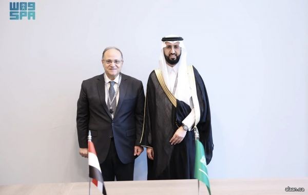 رئيس "الغذاء والدواء" يبحث مع جهات عالمية سبل تعزيز جودة الأدوية وسلامتها خلال قمة (ICMRA) في أمستردام رئيس "الغذاء والدواء" يبحث مع جهات عالمية سبل تعزيز جودة الأدوية وسلامتها خلال قمة (ICMRA) في أمستردام