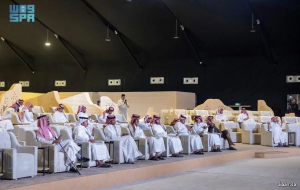 بيع 3 صقور بـ (399) ألف ريال في الليلة العاشرة لمزاد نادي الصقور السعودي 2025