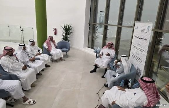 إعلاميو جازان يستعرضون تجاربهم في لقاء "حديث الإعلاميين" إعلاميو جازان يستعرضون تجاربهم في لقاء "حديث الإعلاميين"