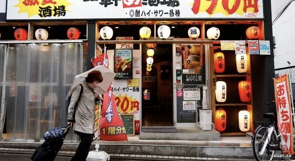 اليابان تدرس إلغاء ضريبة البنزين الإضافية قبل نهاية العام اليابان تدرس إلغاء ضريبة البنزين الإضافية قبل نهاية العام