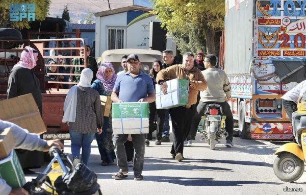مركز الملك سلمان للإغاثة يوزع مساعدات غذائية متنوعة في منطقة عرسال بجمهورية لبنان مركز الملك سلمان للإغاثة يوزع مساعدات غذائية متنوعة في منطقة عرسال بجمهورية لبنان