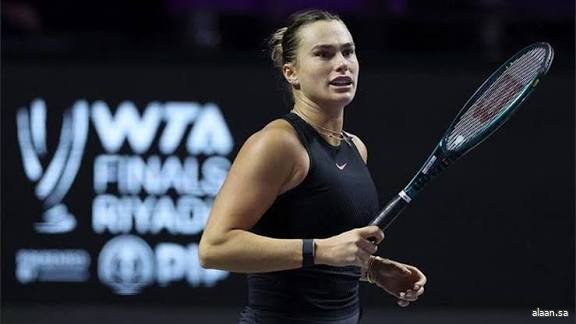 سابالينكا تبدأ مشوارها في بطولة نهائيات رابطة محترفات التنس بانتصار في الرياض